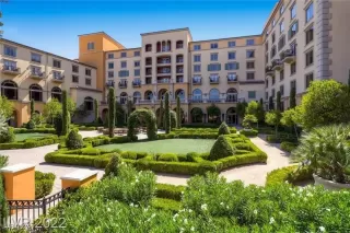 Photo #1: 2597182 Listing 