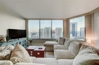 Photo #5: 2597218 Listing