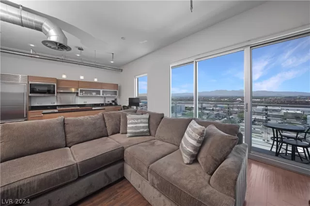 MLS: 2597230 Condo For Sale