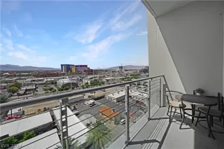 Photo #3: 2597230 Listing 