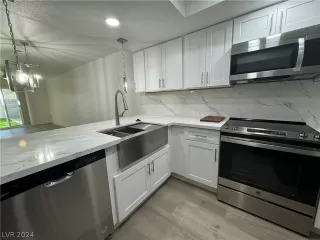 Photo #6: 2597245 Listing 