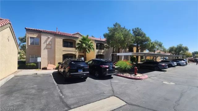 MLS: 2597248 Condo For Sale