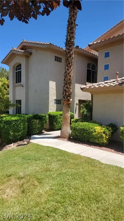 MLS: 2597299 Condo For Sale