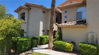 Photo #1: 2597299 Listing