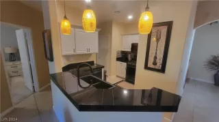 Photo #2: 2597299 Listing