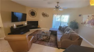 Photo #5: 2597299 Listing