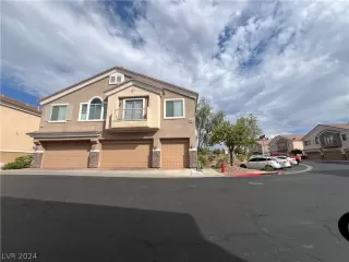 Photo #1: 2597303 Listing