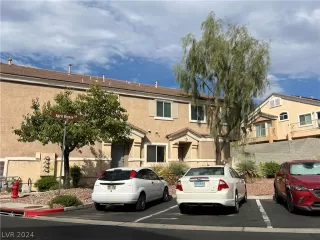 Photo #2: 2597303 Listing