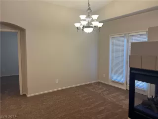 Photo #6: 2597303 Listing