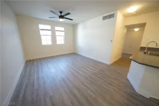 Photo #5: 2597317 Listing 