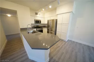 Photo #6: 2597317 Listing 