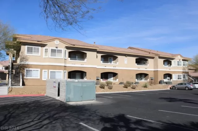 MLS: 2597331 Condo For Sale