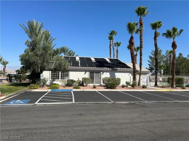 MLS: 2597336 Condo For Sale