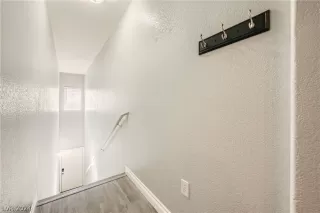 Photo #4: 2597351 Listing 