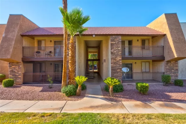 MLS: 2597361 Condo For Sale