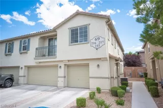 Photo #1: 2597362 Listing 