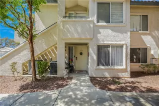 Photo #2: 2597367 Listing