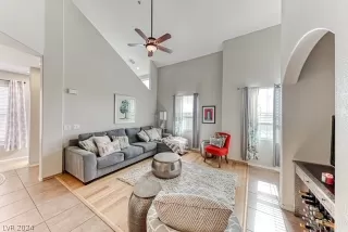 Photo #6: 2597400 Listing 