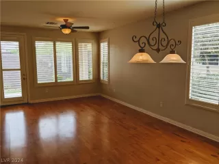 Photo #2: 2597401 Listing 