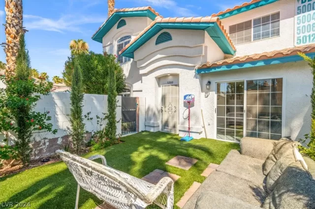 MLS: 2597415 Condo For Sale