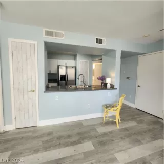 Photo #1: 2597430 Listing