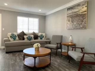 Photo #1: 2597437 Listing