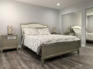 Photo #6: 2597437 Listing