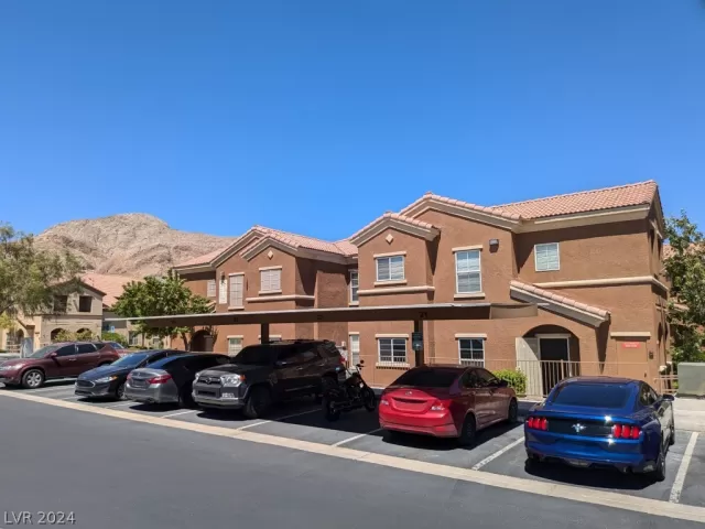 MLS: 2597445 Condo For Sale