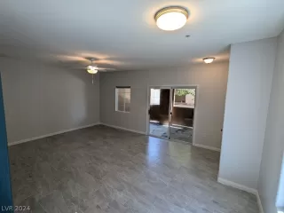 Photo #5: 2597445 Listing