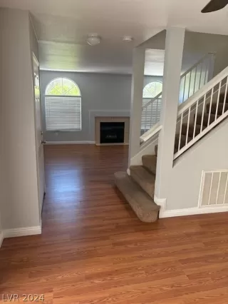 Photo #5: 2597473 Listing 