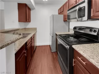 Photo #5: 2597505 Listing 