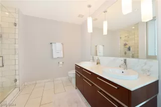 Photo #6: 2597518 Listing 