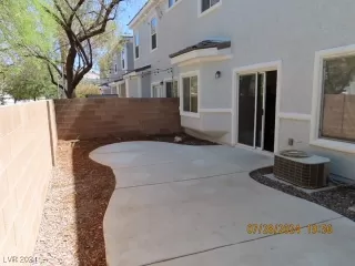 Photo #2: 2597543 Listing 