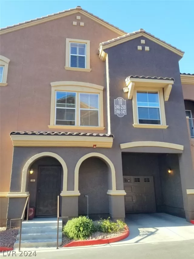 MLS: 2597545 Condo For Sale