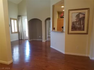 Photo #6: 2597545 Listing 