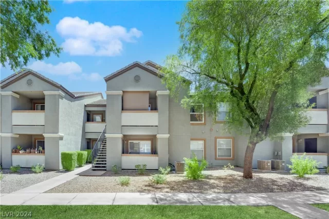 MLS: 2597555 Condo For Sale