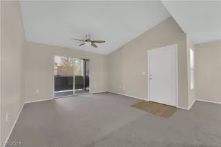 Photo #2: 2597555 Listing 