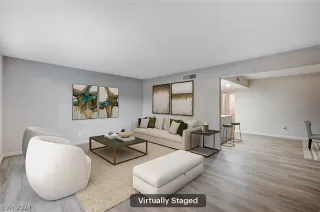 Photo #2: 2597577 Listing