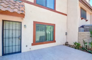 Photo #3: 2597600 Listing