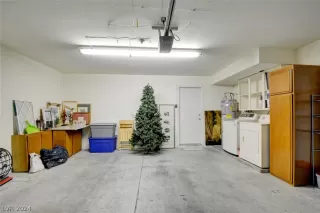 Photo #6: 2597600 Listing