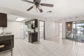 Photo #3: 2597616 Listing 