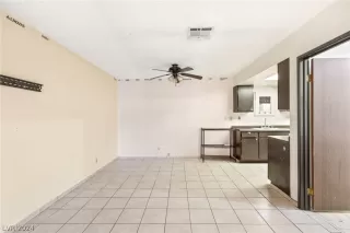 Photo #5: 2597616 Listing 