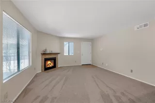 Photo #5: 2597628 Listing 