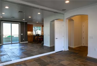 Photo #3: 2597638 Listing 