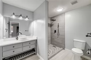 Photo #6: 2597649 Listing 