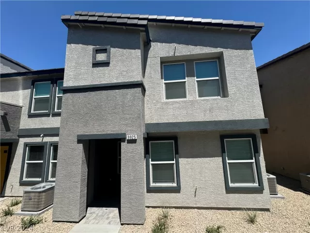 MLS: 2597651 Condo For Sale