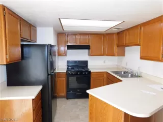 Photo #1: 2597655 Listing 