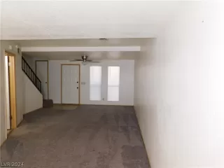 Photo #5: 2597655 Listing 