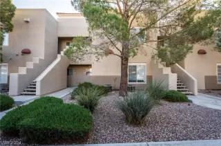 Photo #1: 2597661 Listing 
