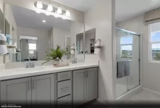 Photo #6: 2597679 Listing